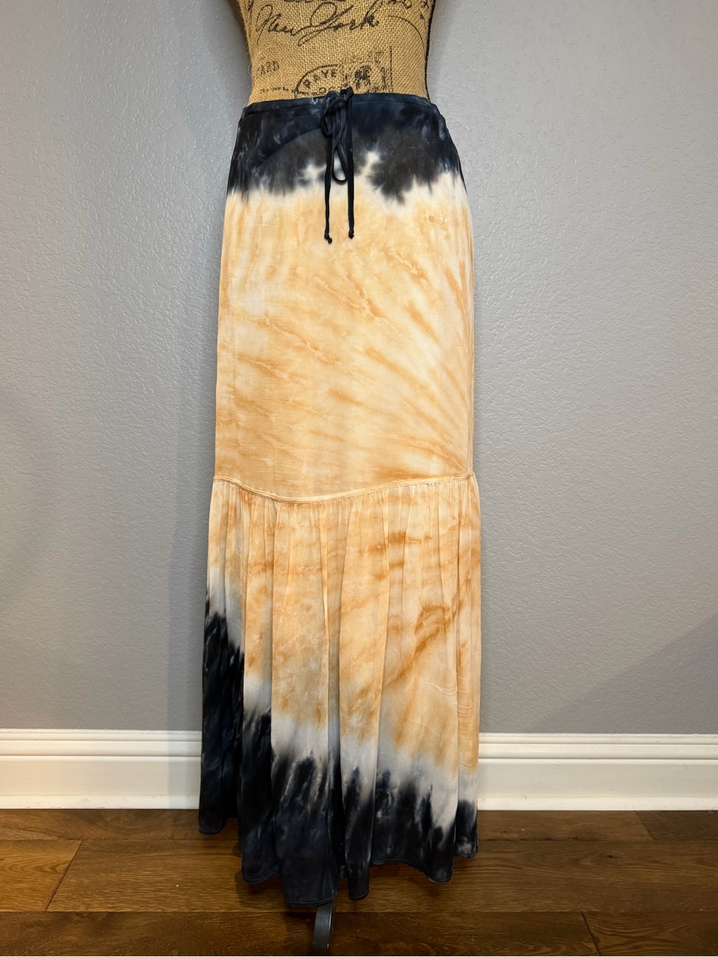 Yfb Tie-Dye Maxi Skirt With Drawstring Waist - Navy & Peach